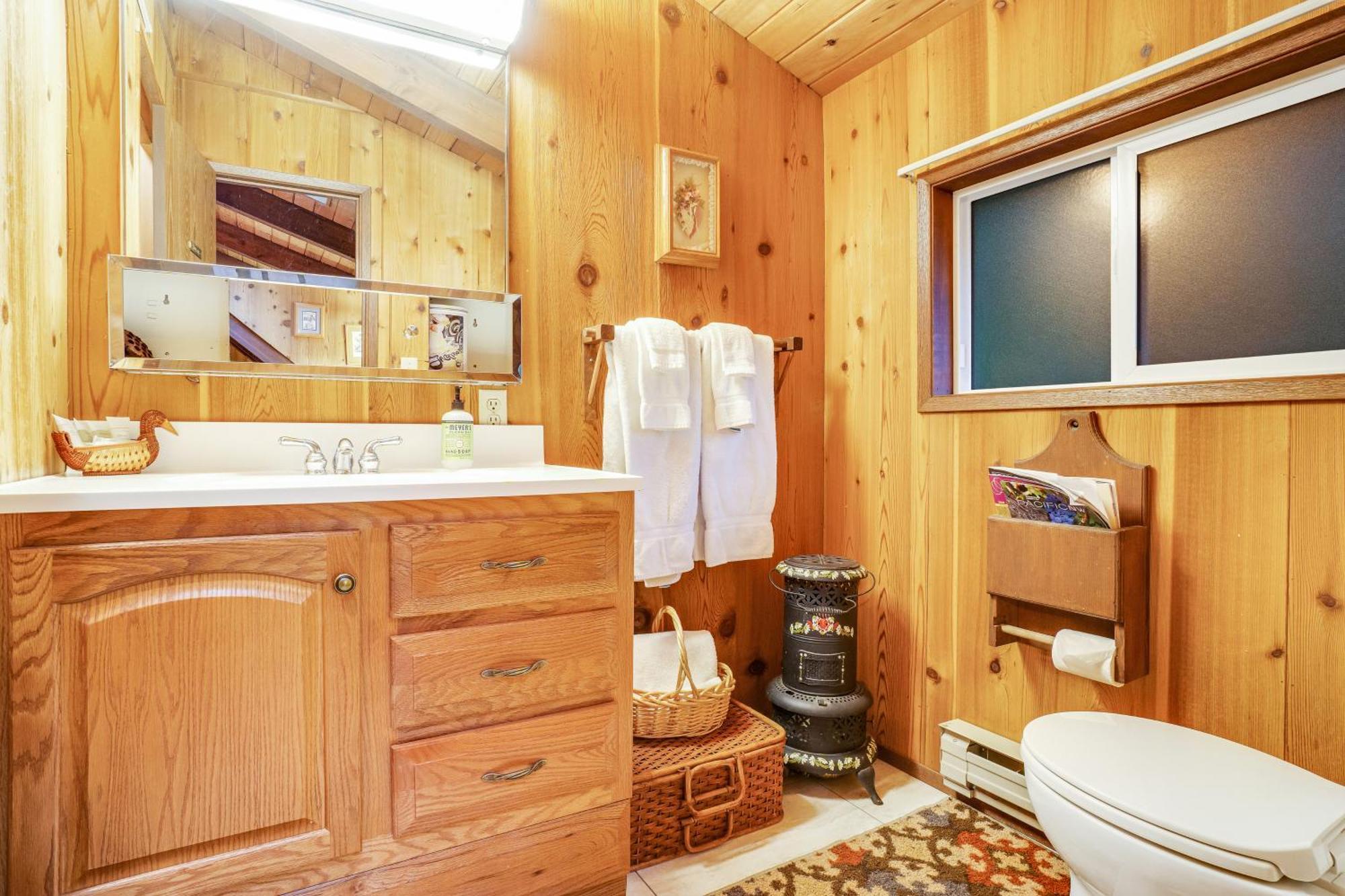 The Chalet On Lopez Islandale Room photo