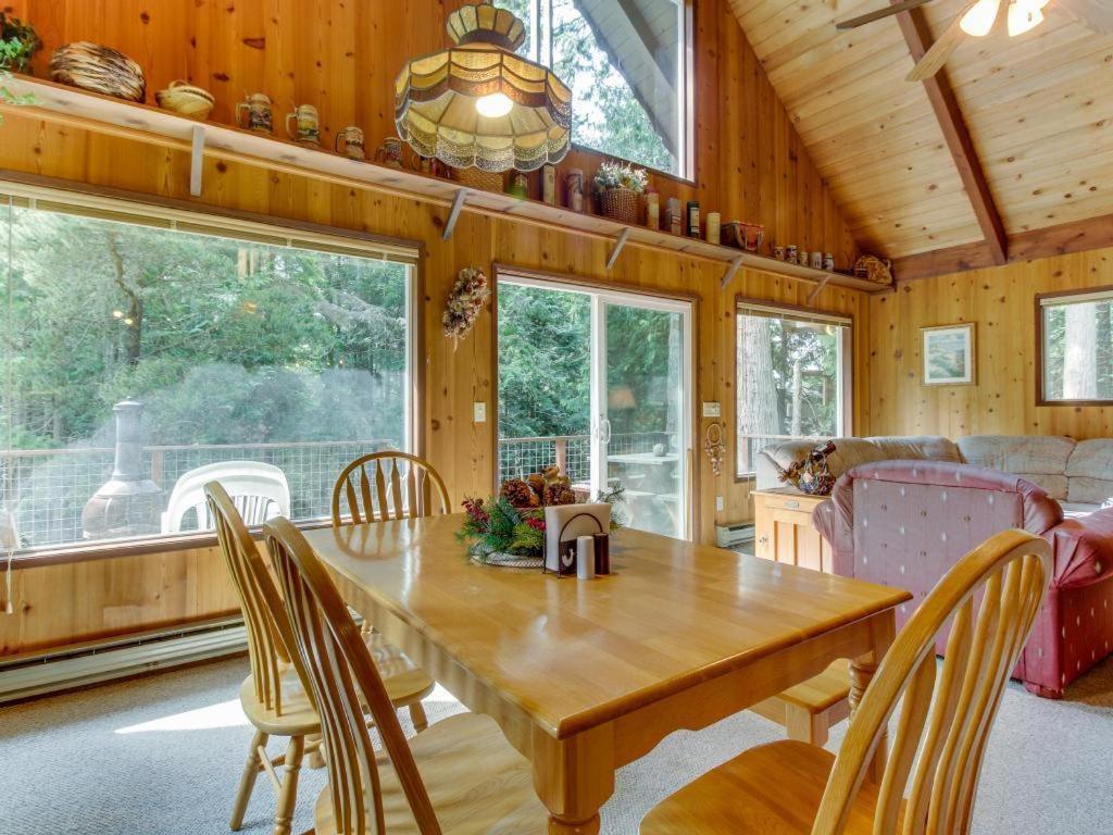 The Chalet On Lopez Islandale Exterior photo